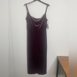 Nwt TAYLOR Velvet Cowl Neck Maxi Dress NWT size 14 Wine tasting